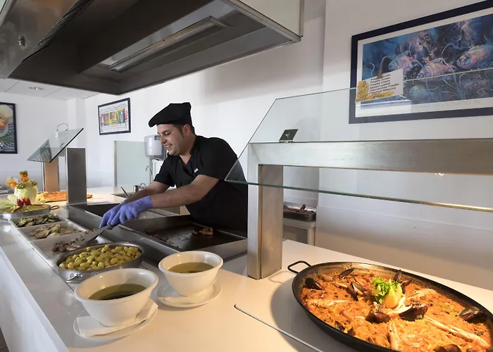 Ξενοδοχείο Rosamar Maritim 4*