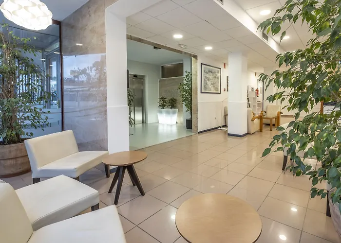 Ξενοδοχείο Rosamar Maritim 4*